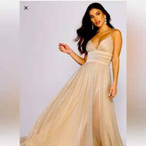 Beautiful Windsor Dress